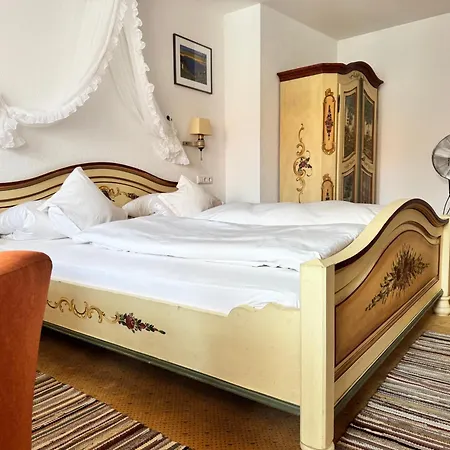 Tilman Riemenschneider By Ans Hotel