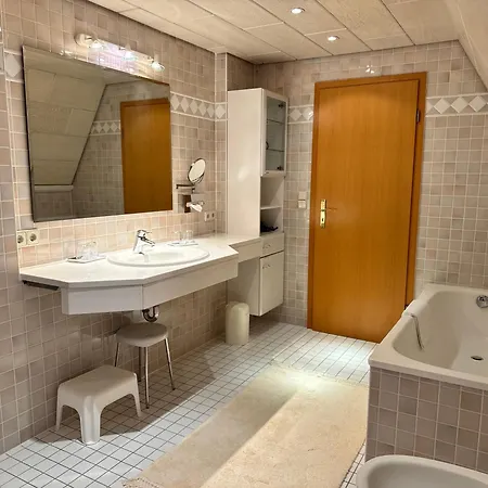 Hotel Tilman Riemenschneider By Ans